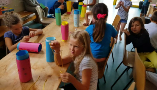 Ateliers + spectacle de magie pour les enfants du centre de loisirs