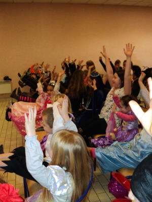 A la salle des fêtes de Radepont, spectacle avec magicien, c'est dans le département de l'eure, le 27