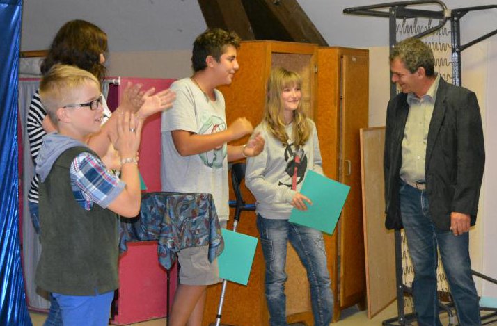 Remise des diplômes de magicien aux ados